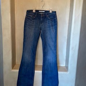 Joe’s Bootleg Jeans Size 29